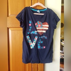 Navy Blue Girls Tee Shirt Top w Heart Design LOVE USA patriotic Festive
